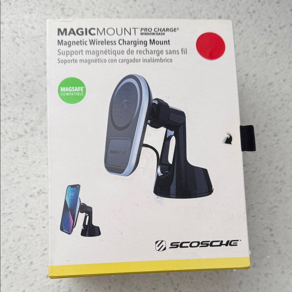 Scosche MagicMount Wireless Charging Mount